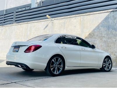 BENZ C350e EXCLUSIVE Plug-in Hybrid โฉม W205 ปี2016 รูปที่ 2